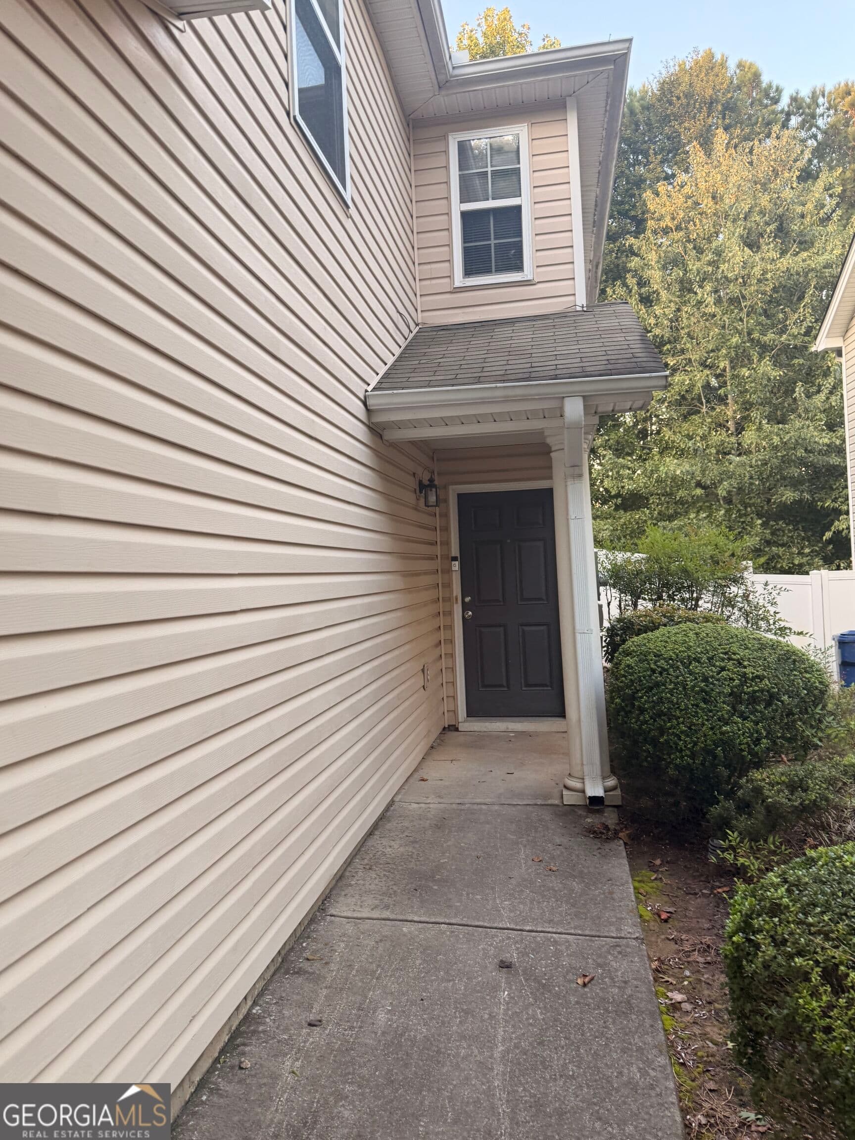 4 bedroom, 2.5 bathroom single family residence for rent at 311 Silver Spring Street, Dallas, GA 30157 for $2,700 a month — photo 4