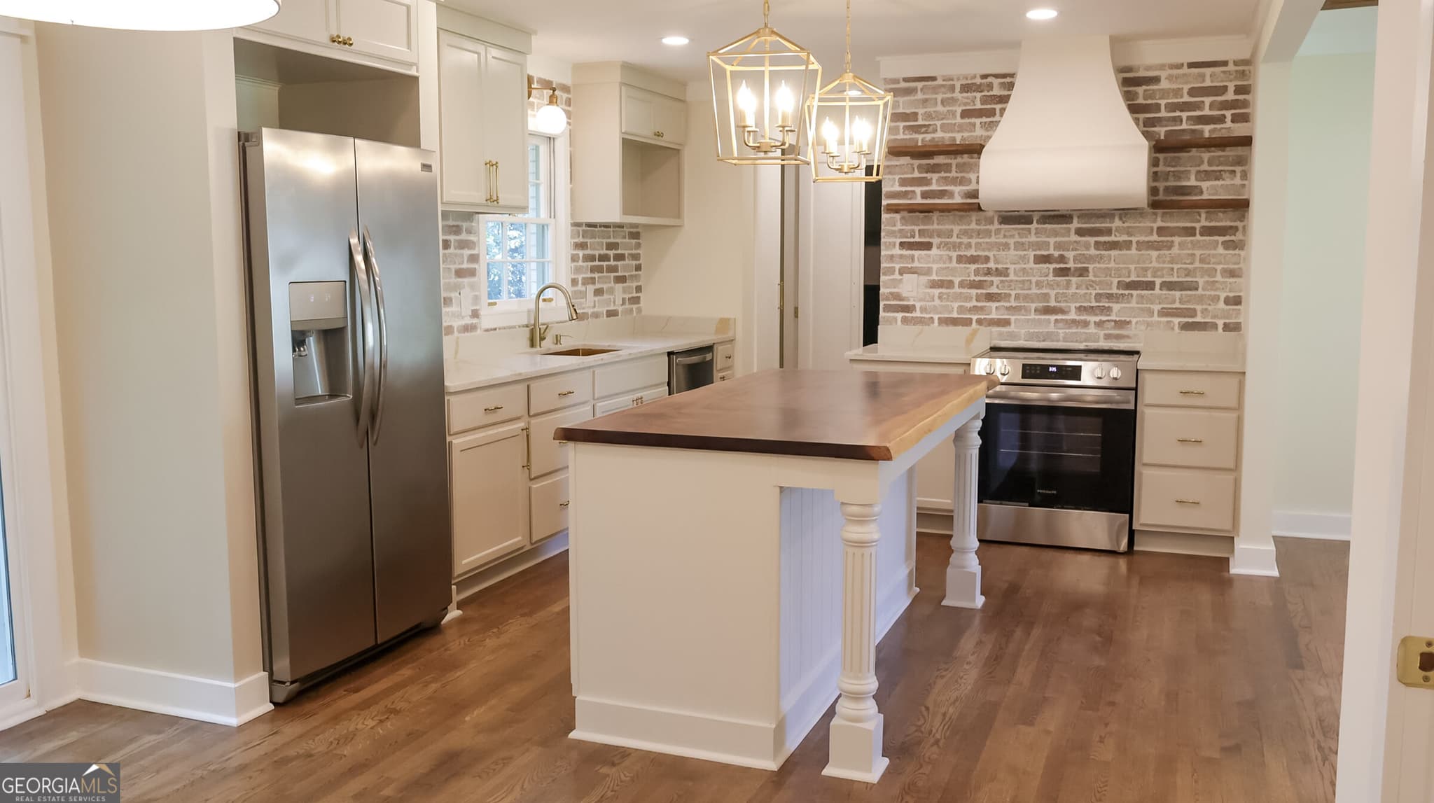 4 bedroom, 3 bathroom, 2,430 sq ft single family residence for sale at 6356 Fitzgerald Lane, Austell, GA 30168 — photo 5