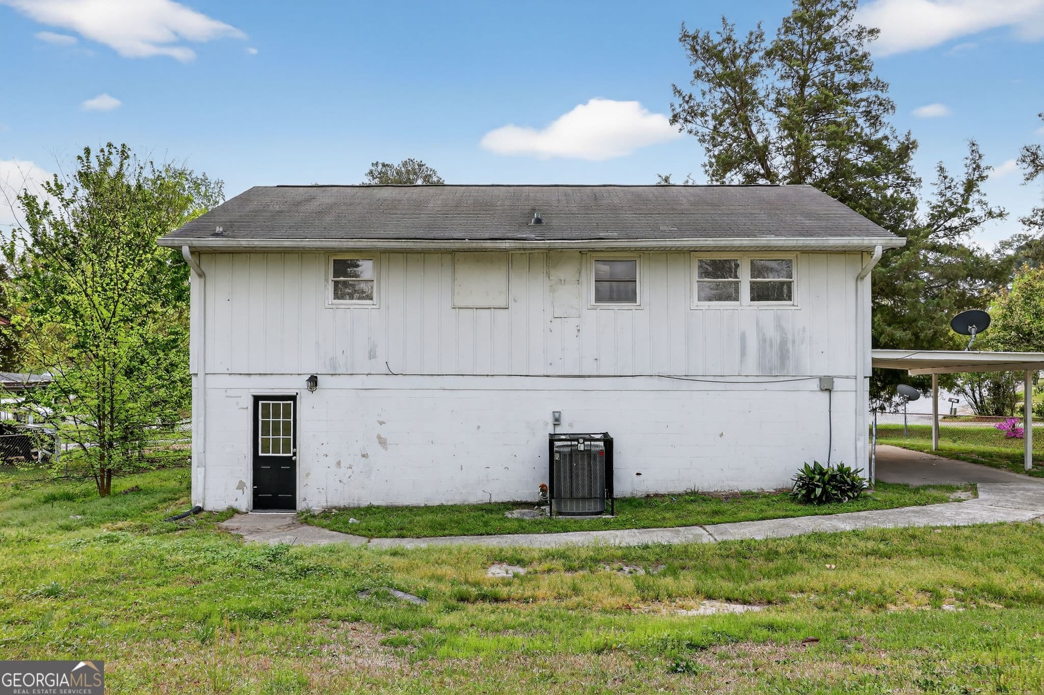 4 bedroom, 2 bathroom, 1,850 sq ft single family residence under contract at 3420 Applejack Terrace, Augusta, GA 30906 — photo 7
