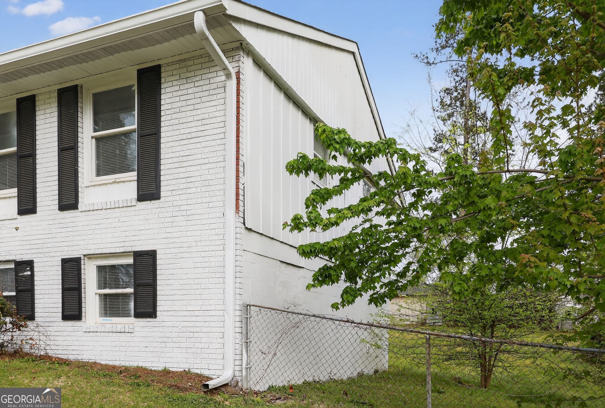 4 bedroom, 2 bathroom, 1,850 sq ft single family residence under contract at 3420 Applejack Terrace, Augusta, GA 30906 — photo 4