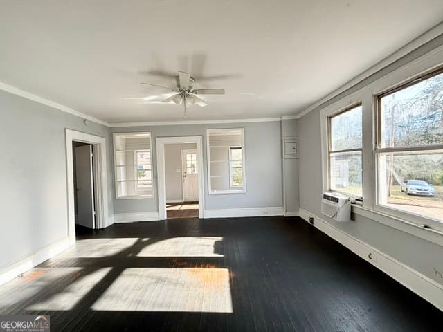 1 bedroom, 1 bathroom, 992 sq ft single family residence for sale at 114 G Loop, Thomaston, GA 30286 — photo 4