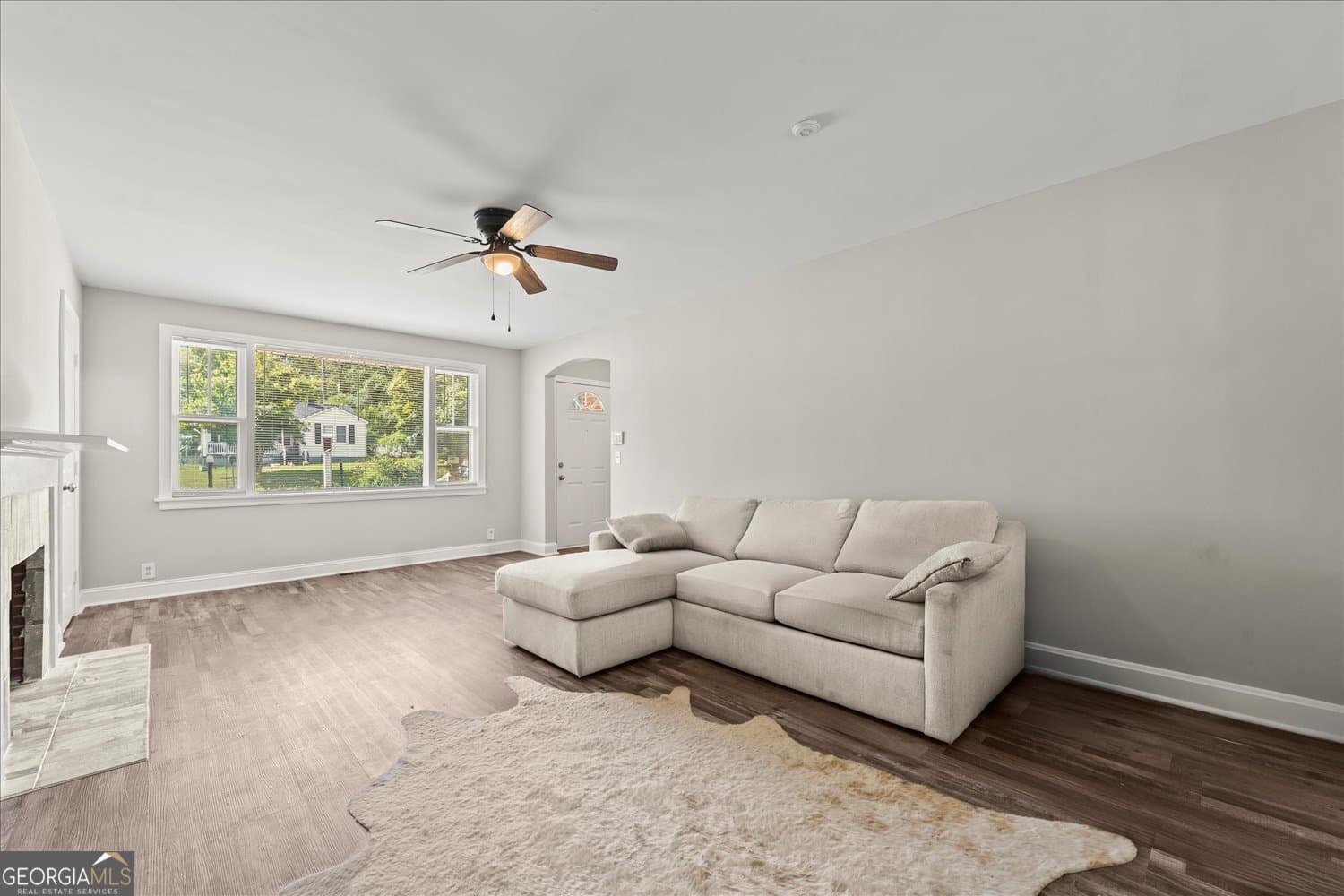 3 bedroom, 2 bathroom, 1,167 sq ft single family residence for sale at 3021 Storey Drive, Augusta, GA 30906 — photo 3