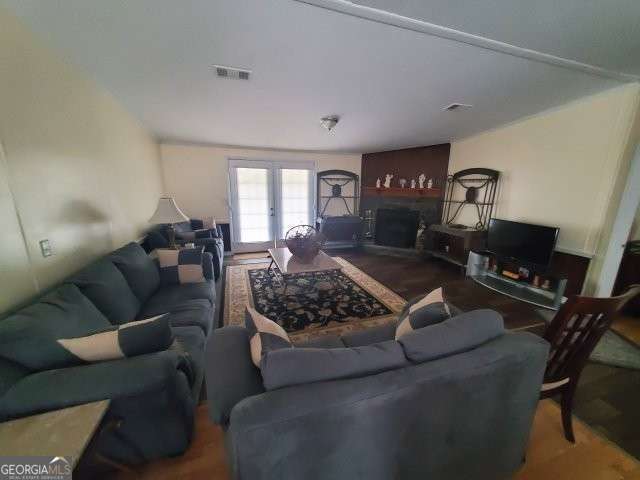 3 bedroom, 2 bathroom, 1,568 sq ft manufactured home,single family residence for sale at 339 Chapel Hill Circle 15, Enigma, GA 31749 — photo 9