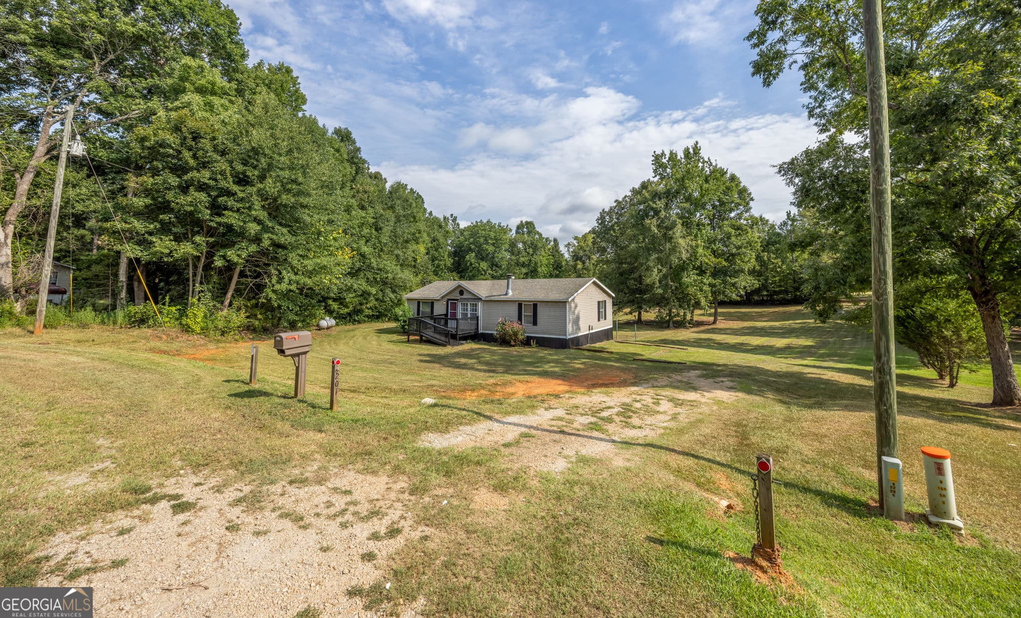 3 bedroom, 2 bathroom, 1,248 sq ft single family residence for sale at 201 Valley Circle, Washington, GA 30673 — photo 5