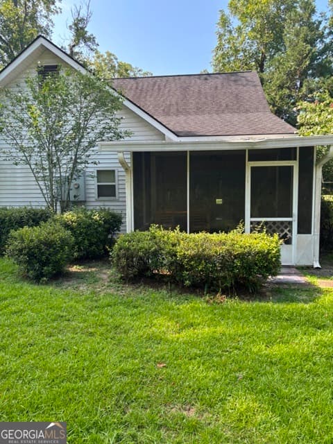 3 bedroom, 2 bathroom, 1,640 sq ft single family residence for sale at 29 GROVE Lane, Claxton, GA 30417 — photo 8