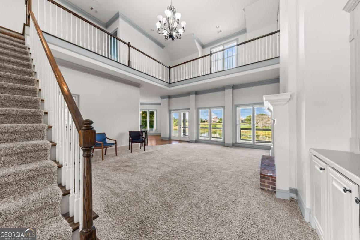 5 bedroom, 4.5 bathroom, 4,555 sq ft single family residence for sale at 1031 Jasmine Lane, Madison, GA 30650 — photo 5