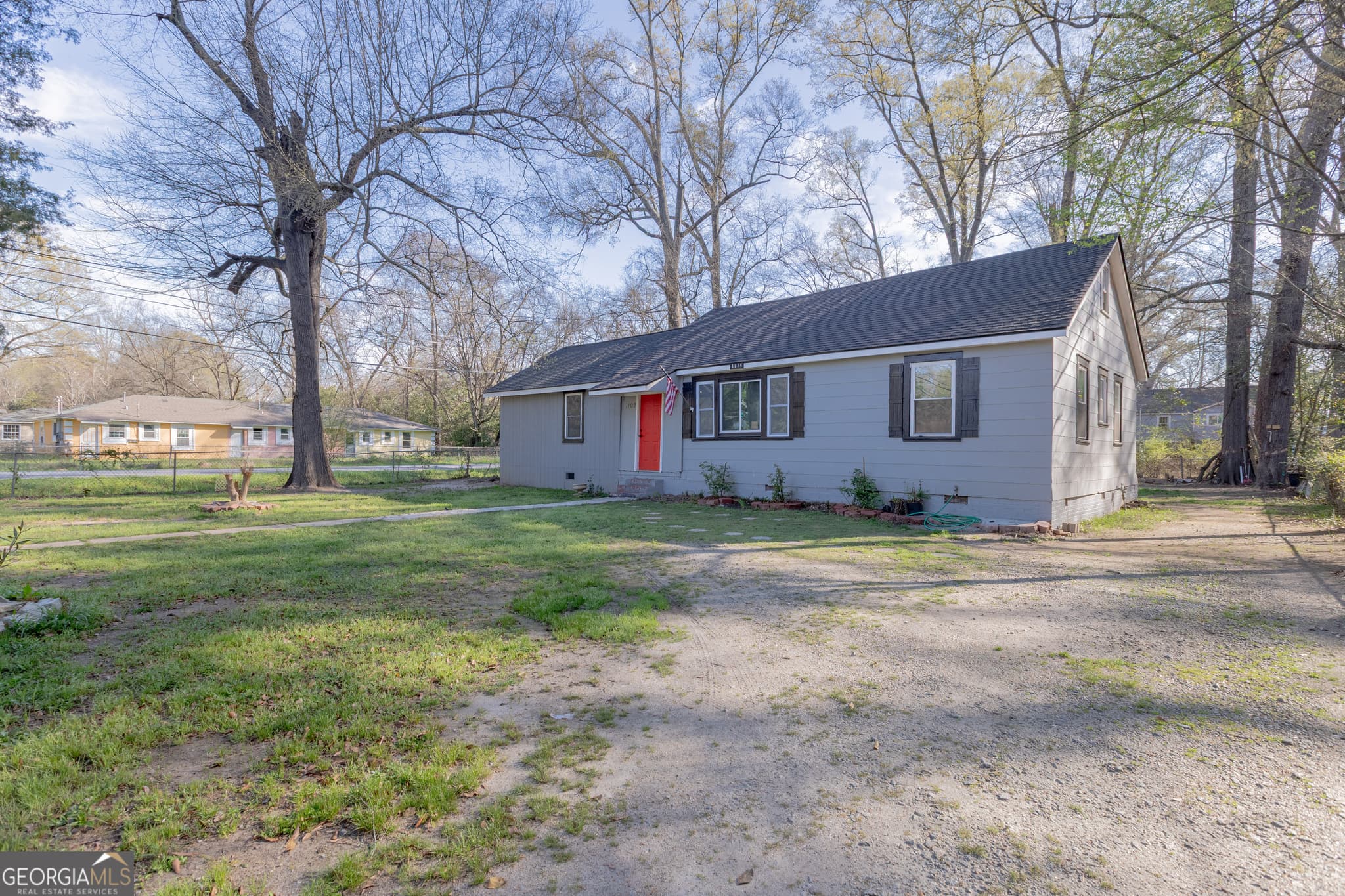 3 bedroom, 2 bathroom, 1,500 sq ft single family residence for sale at 1102 Calvin Avenue, Columbus, GA 31903 — photo 2