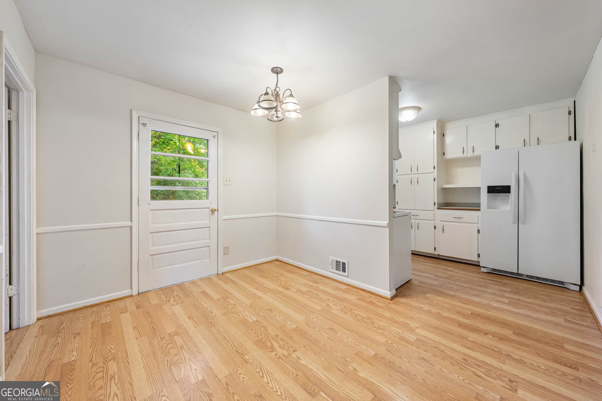 3 bedroom, 2 bathroom, 1,200 sq ft single family residence for sale at 1172 Shoal Creek Church Road, Lavonia, GA 30553 — photo 7