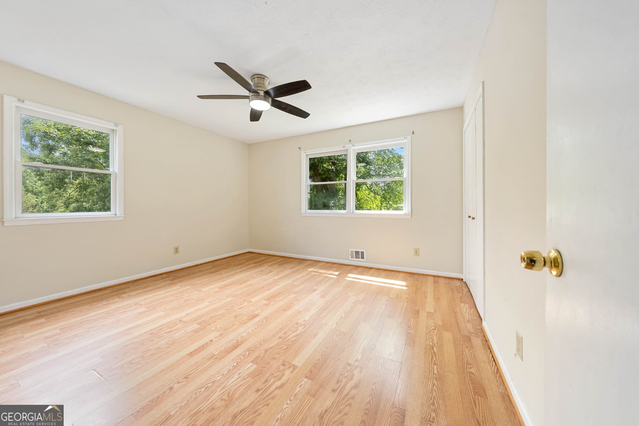 3 bedroom, 2 bathroom, 1,200 sq ft single family residence for sale at 1172 Shoal Creek Church Road, Lavonia, GA 30553 — photo 10
