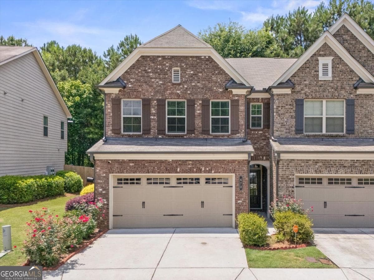 3 bedroom, 2.5 bathroom, 1,820 sq ft townhouse sold at 472 Braemore Mill Drive, Lawrenceville, GA 30044