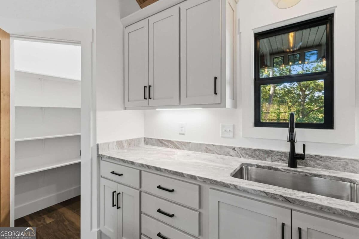 3 bedroom, 2 bathroom, 1,408 sq ft single family residence for sale at 640 Hickory Ridge 41, Ellijay, GA 30536 — photo 10