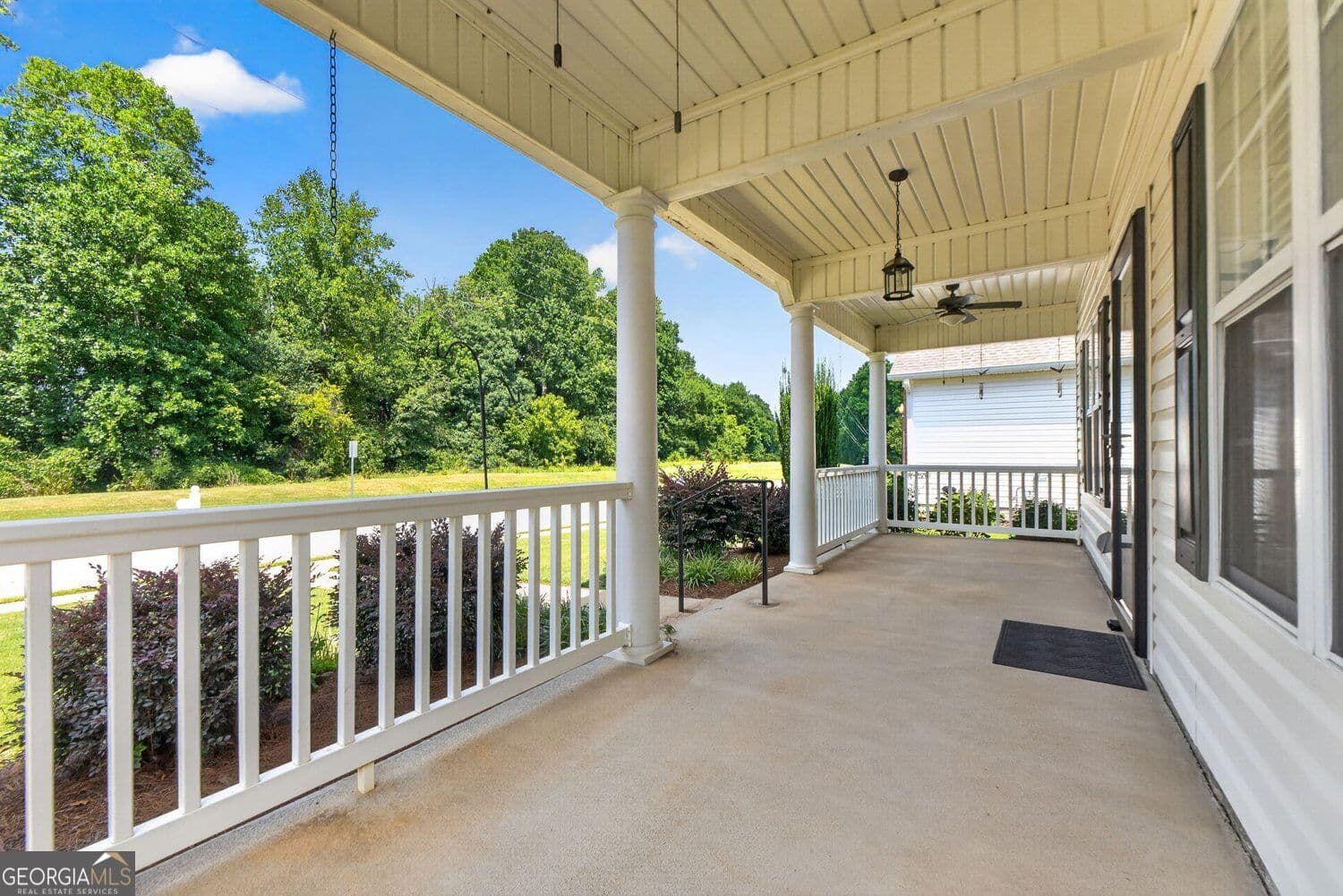 2 bedroom, 2 bathroom, 1,445 sq ft single family residence for sale at 200 Emily Park, Fayetteville, GA 30215 — photo 3