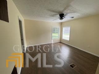 3 bedroom, 2 bathroom, 1,600 sq ft manufactured home,single family residence for rent at 820 City Pond Road, Winder, GA 30680 for $1,500 a month — photo 7