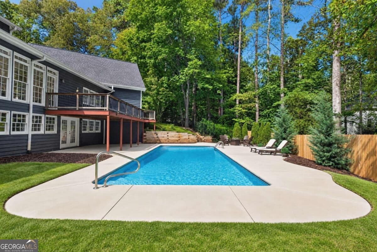 5 bedroom, 3.5 bathroom, 4,542 sq ft single family residence for sale at 13488 Holly Road, Roswell, GA 30075 — photo 5