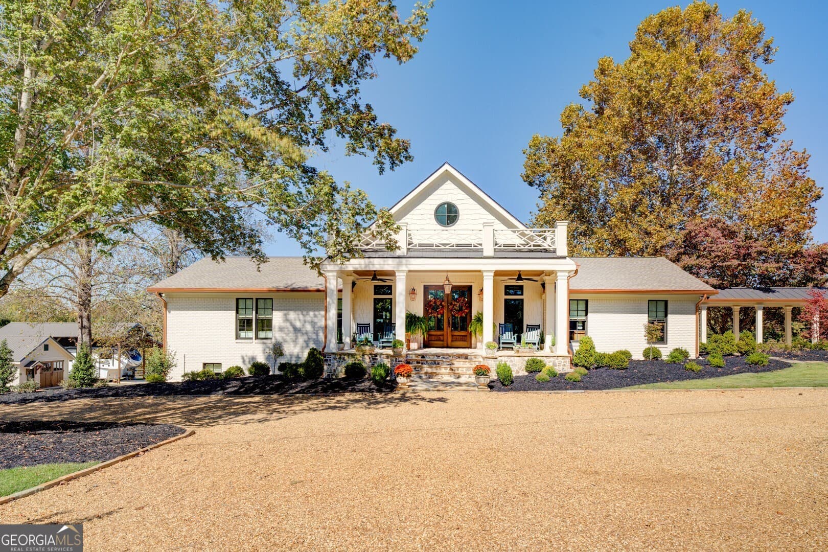 4 bedroom, 3.5 bathroom, 4,340 sq ft single family residence for sale at 419 Parker Road, Mcdonough, GA 30252 — photo 4