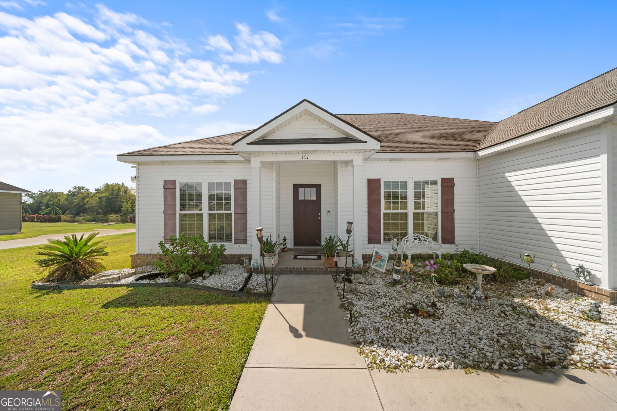 3 bedroom, 2 bathroom, 1,685 sq ft single family residence for sale at 101 Bridgewater Way, Statesboro, GA 30458 — photo 6