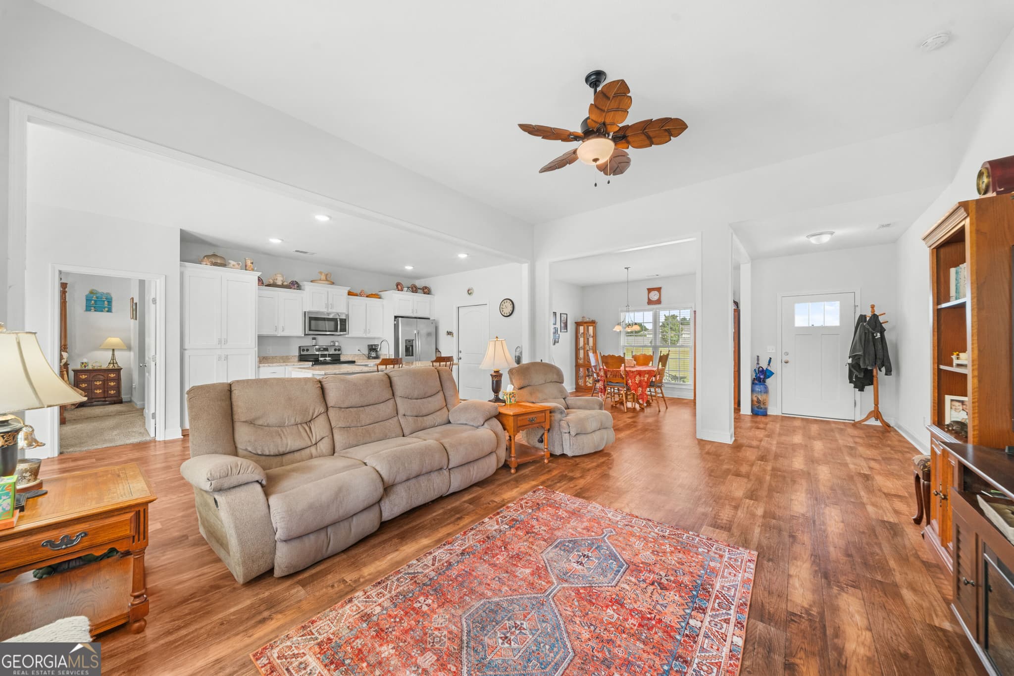 3 bedroom, 2 bathroom, 1,685 sq ft single family residence for sale at 101 Bridgewater Way, Statesboro, GA 30458 — photo 7