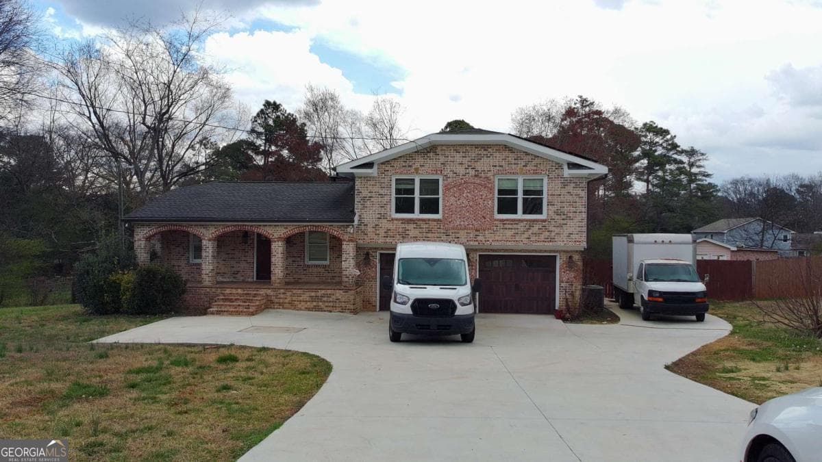 3 bedroom, 3 bathroom single family residence for rent at 1292 Monfort Road, Lawrenceville, GA 30046 for $2,899 a month — photo 1 of 1