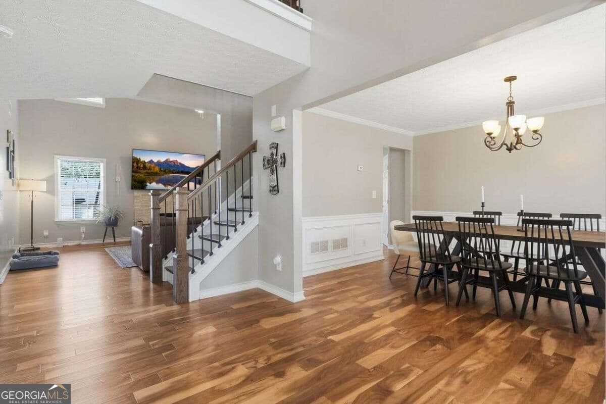 5 bedroom, 3.5 bathroom, 4,162 sq ft single family residence for sale at 2506 Betty Sue Drive, Buford, GA 30519 — photo 5