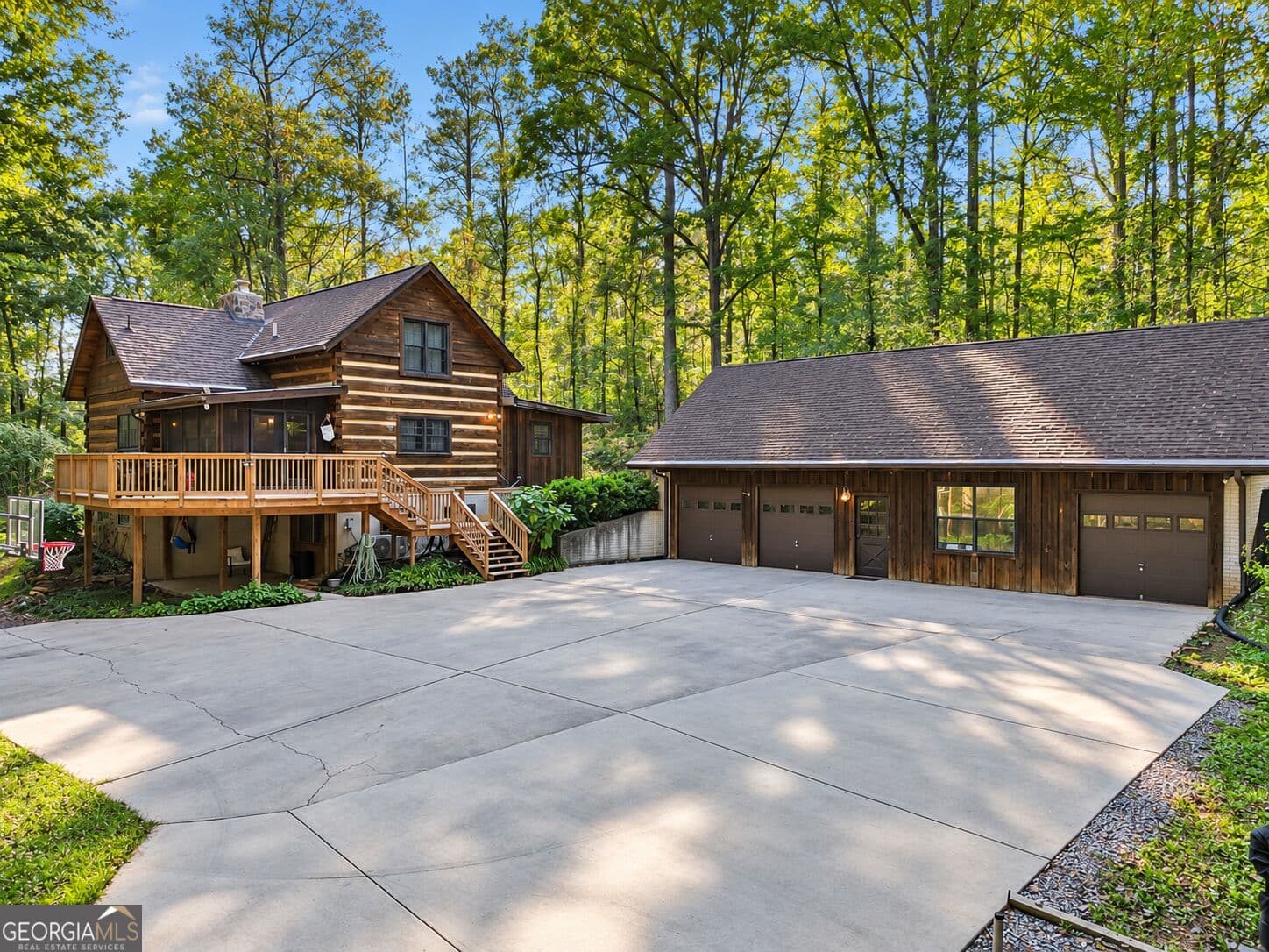 3 bedroom, 3 bathroom, 3,039 sq ft cabin,single family residence for sale at 531 Caldwell Road, Griffin, GA 30223 — photo 2