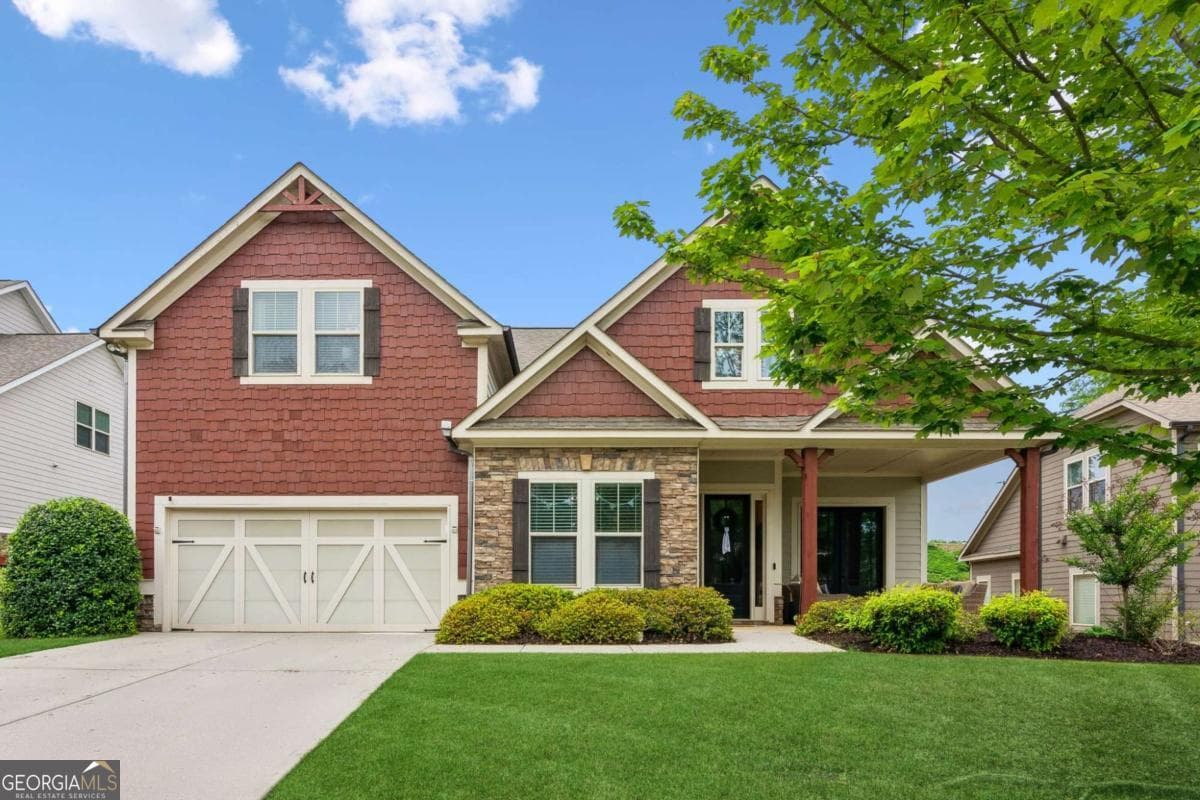3 bedroom, 3 bathroom, 2,519 sq ft single family residence sold at 27 Lakewood Court, Cartersville, GA 30120