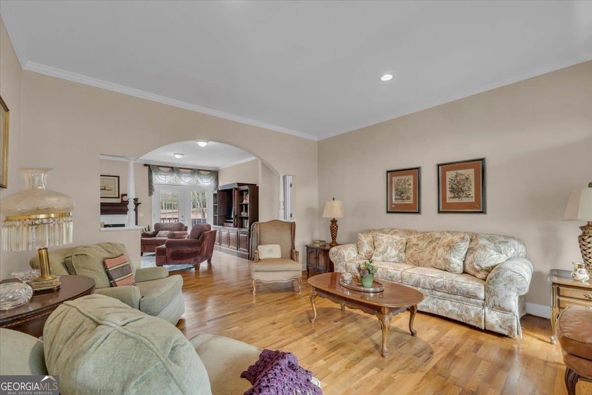 5 bedroom, 4.5 bathroom, 3,536 sq ft single family residence for sale at 1141 Fieldcrest Lane, Madison, GA 30650 — photo 7
