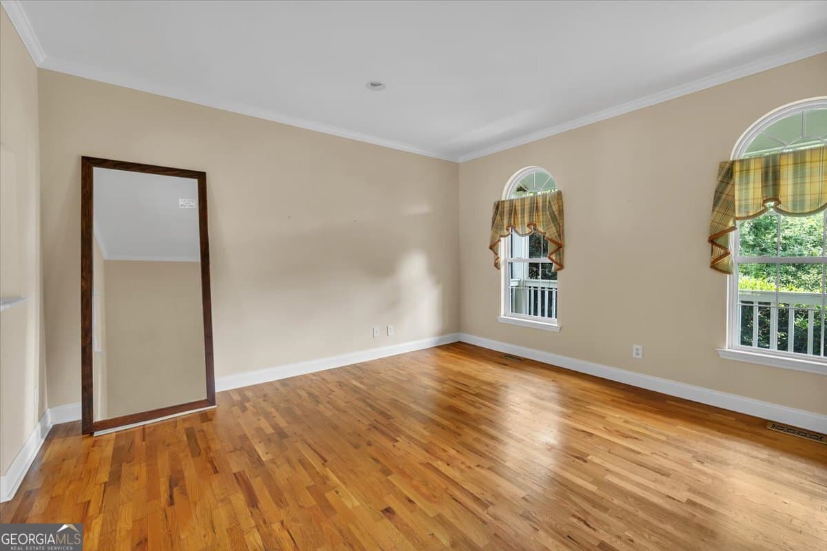 5 bedroom, 4.5 bathroom, 3,536 sq ft single family residence for sale at 1141 Fieldcrest Lane, Madison, GA 30650 — photo 9