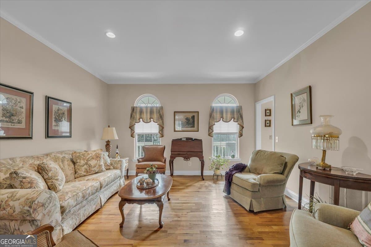 5 bedroom, 4.5 bathroom, 3,536 sq ft single family residence for sale at 1141 Fieldcrest Lane, Madison, GA 30650 — photo 8
