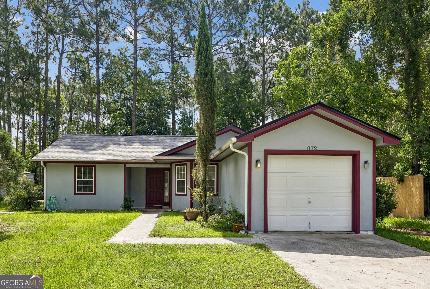 3 bedroom, 2 bathroom, 1,124 sq ft single family residence for sale at 872 Mission Trace Drive, St. Marys, GA 31558