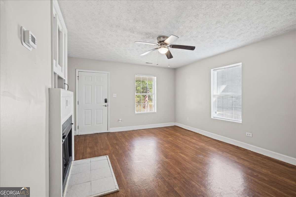 2 bedroom, 1 bathroom, 1,008 sq ft single family residence for sale at 15 Roper Road, Aragon, GA 30104 — photo 6