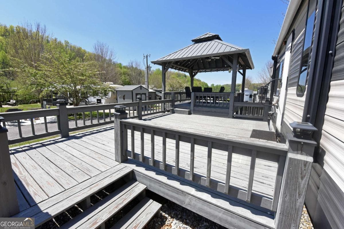 1 bedroom, 1 bathroom single family residence for sale at 98 Heavenly Drive, Blairsville, GA 30512 — photo 7