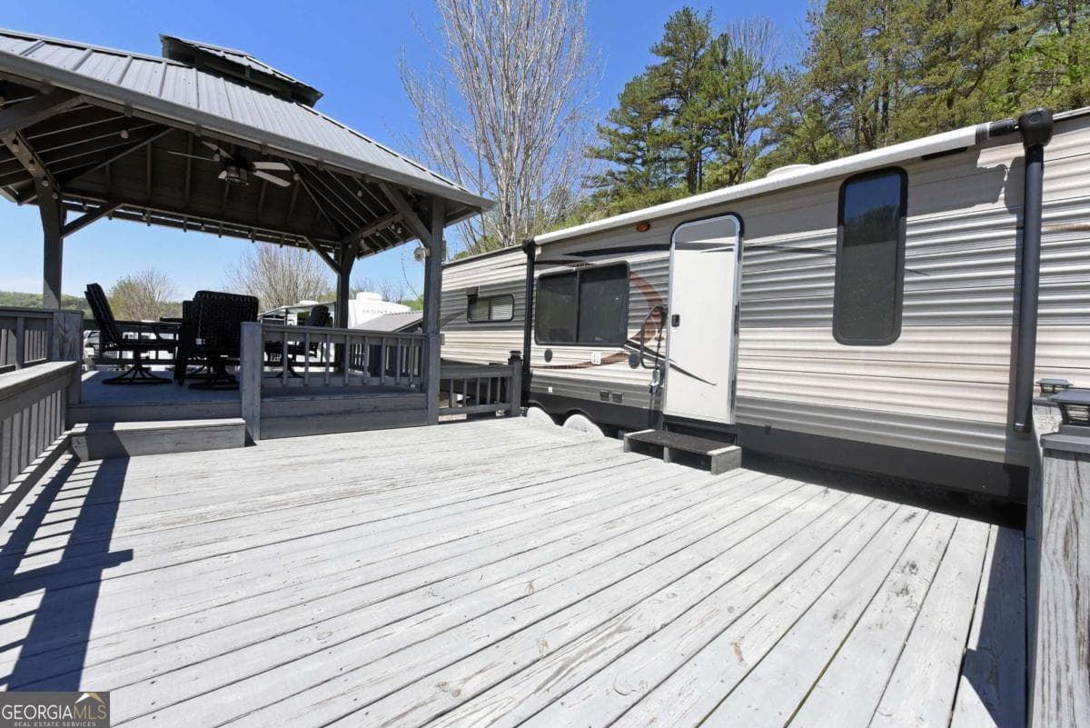 1 bedroom, 1 bathroom single family residence for sale at 98 Heavenly Drive, Blairsville, GA 30512 — photo 8