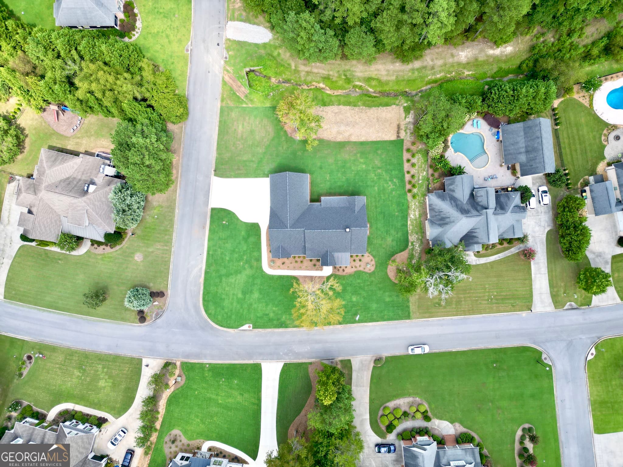 4 bedroom, 3.5 bathroom, 2,924 sq ft single family residence for sale at 171 Nelson Boulevard, Rome, GA 30165 — photo 9