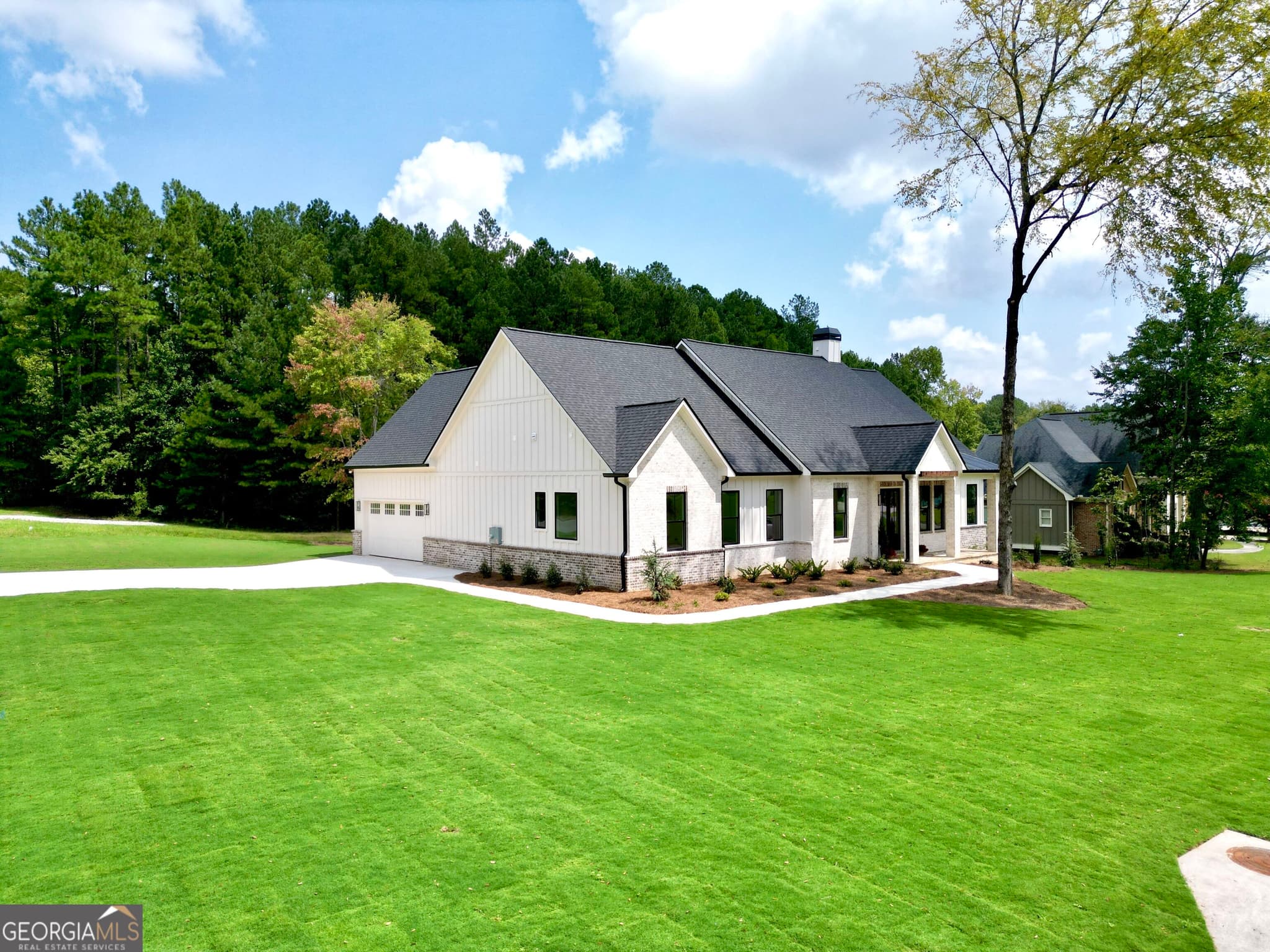 4 bedroom, 3.5 bathroom, 2,924 sq ft single family residence for sale at 171 Nelson Boulevard, Rome, GA 30165 — photo 4