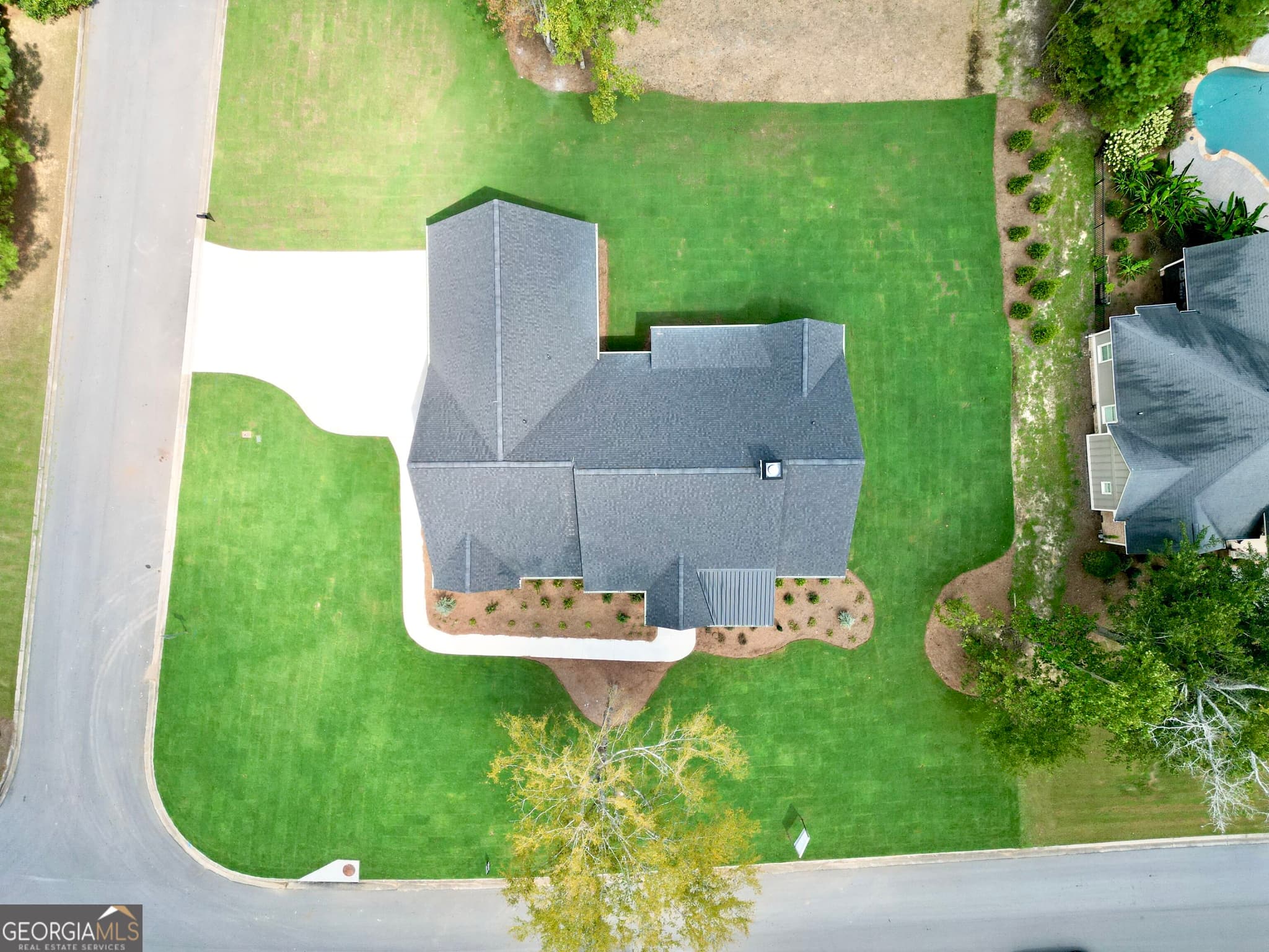 4 bedroom, 3.5 bathroom, 2,924 sq ft single family residence for sale at 171 Nelson Boulevard, Rome, GA 30165 — photo 8