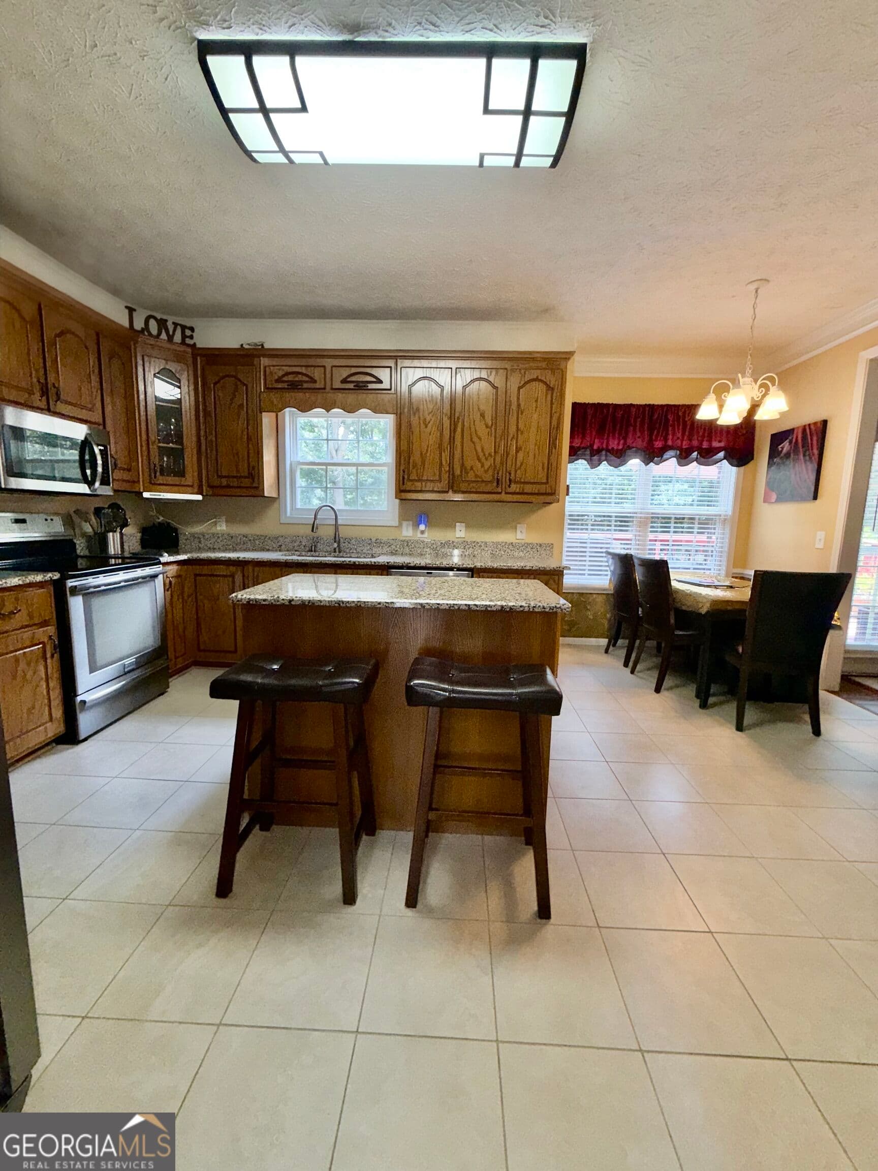 4 bedroom, 3.5 bathroom, 2,763 sq ft single family residence for sale at 3151 Hurst Road, Conyers, GA 30094 — photo 9