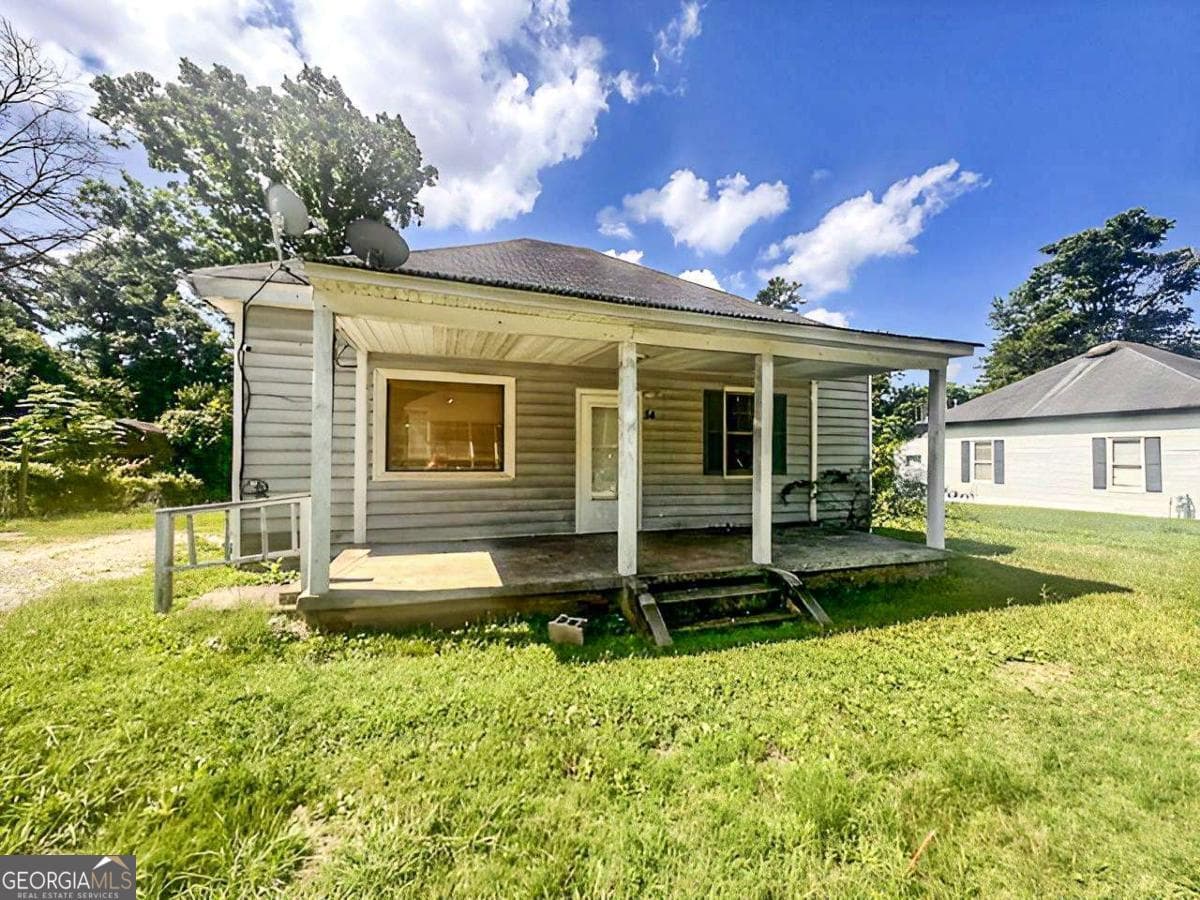 2 bedroom, 1 bathroom, 1,046 sq ft single family residence for sale at 54 Bleachery Street, Griffin, GA 30223 — photo 4