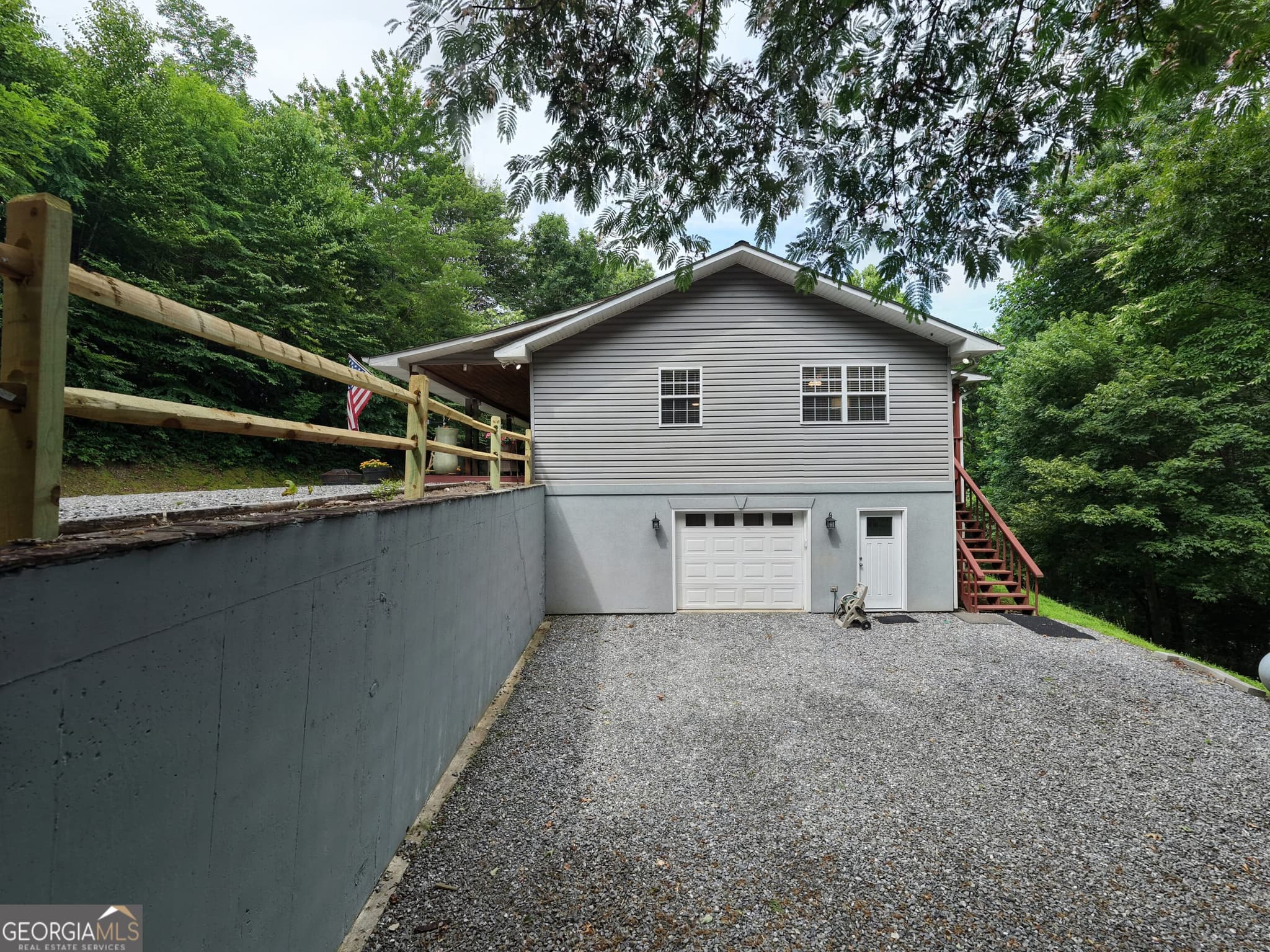 3 bedroom, 3 bathroom single family residence for sale at 2228 Walls Mountain, Hiawassee, GA 30546 — photo 3