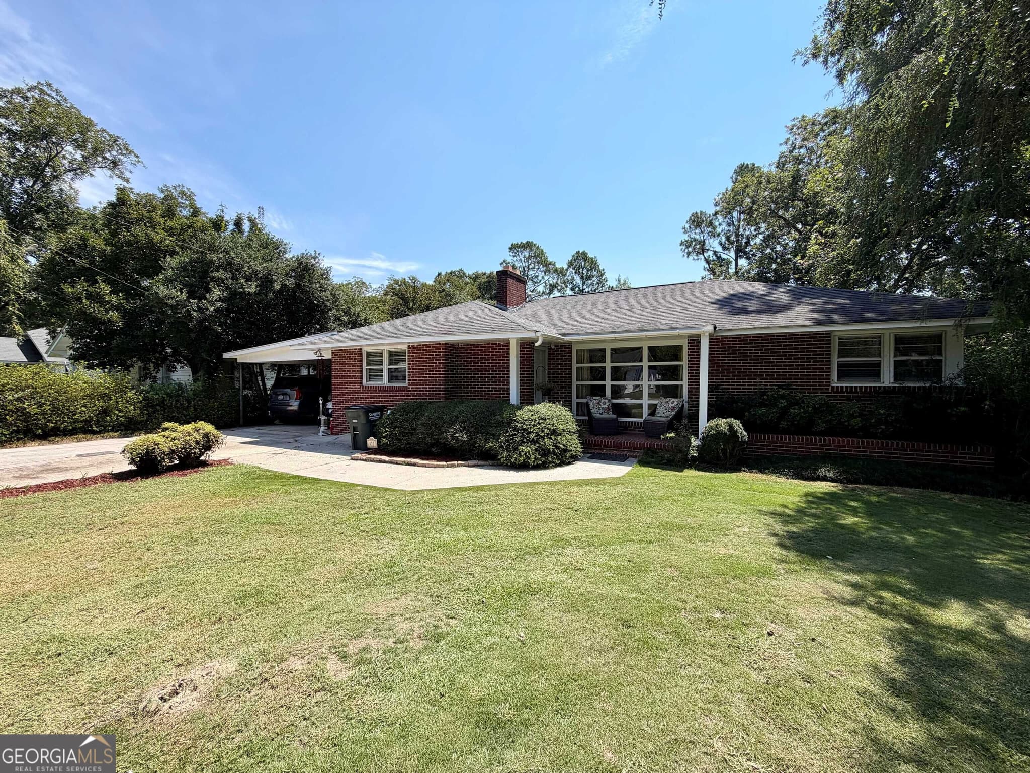 4 bedroom, 2.5 bathroom, 1,807 sq ft single family residence for sale at 422 Park Avenue, Millen, GA 30442 — photo 2