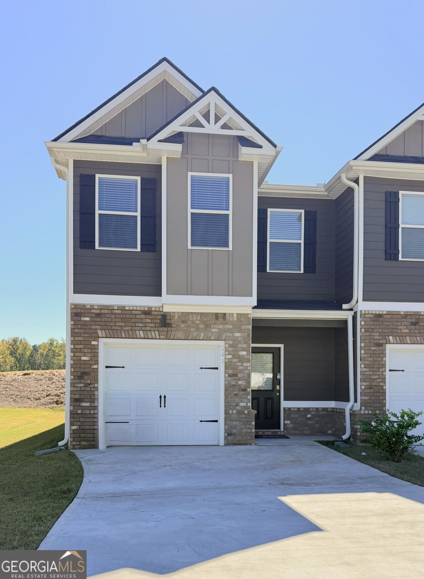 3 bedroom, 2.5 bathroom, 1,482 sq ft townhouse for rent at 241 Ivey Terrace, Temple, GA 30179 for $1,749 a month