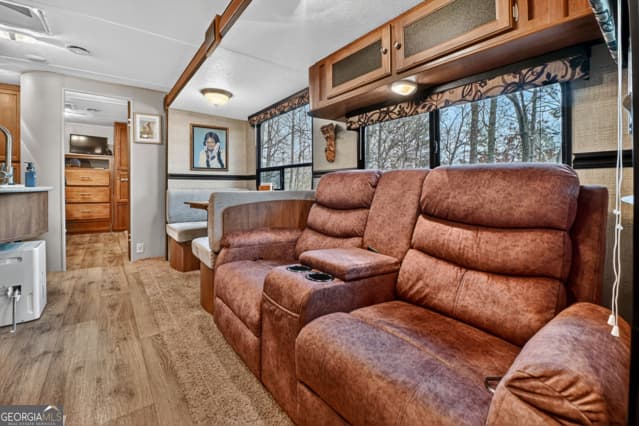 2 bedroom, 1 bathroom single family residence for sale at 44 11th Street, Ellijay, GA 30540 — photo 9