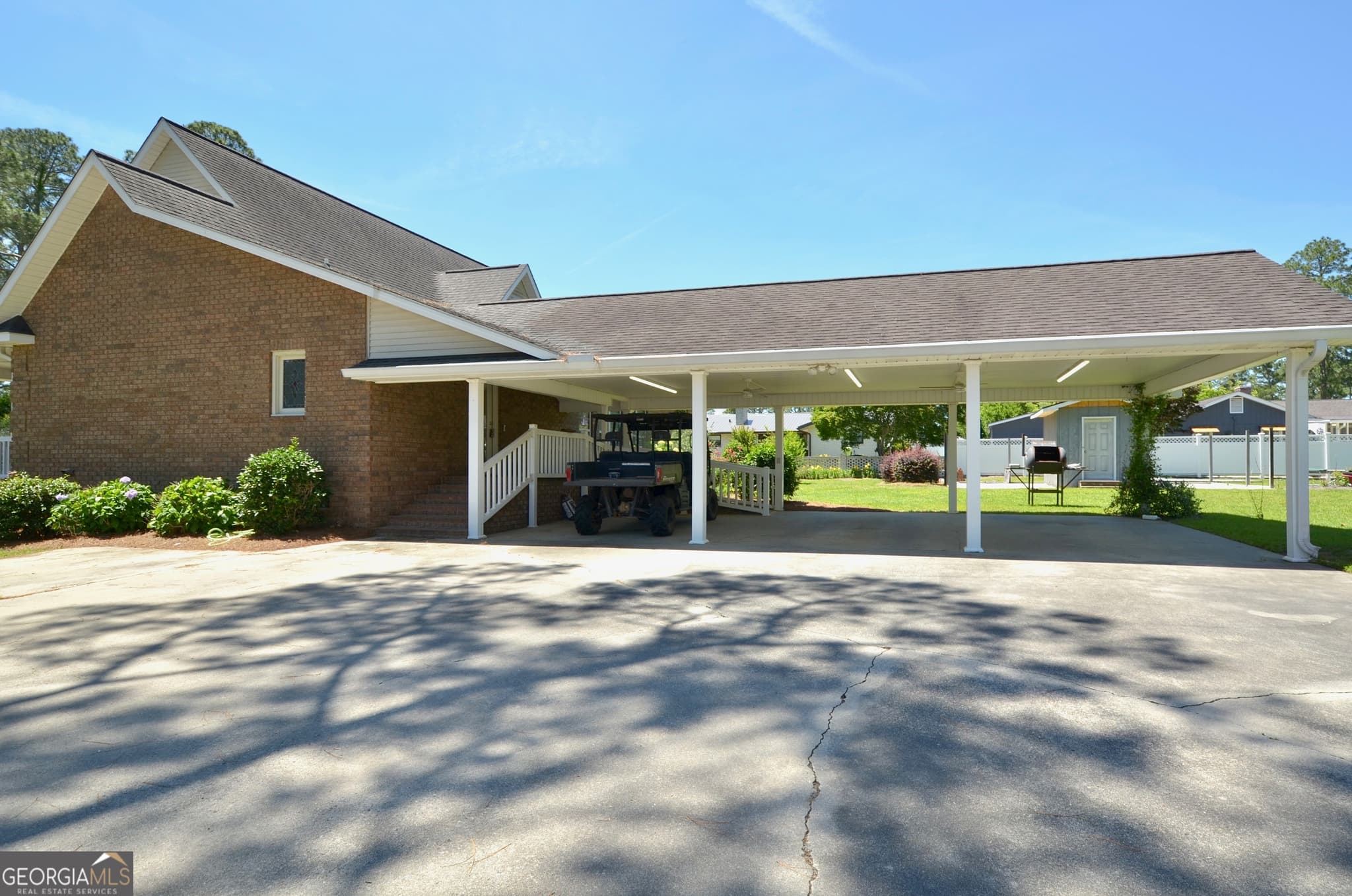 4 bedroom, 3 bathroom, 3,300 sq ft single family residence for sale at 121 Jessup Street, Eastman, GA 31023 — photo 9