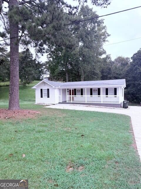3 bedroom, 2 bathroom, 1,123 sq ft single family residence for rent at 6790 Queen Mill Road, Mableton, GA 30126 for $1,950 a month — photo 7