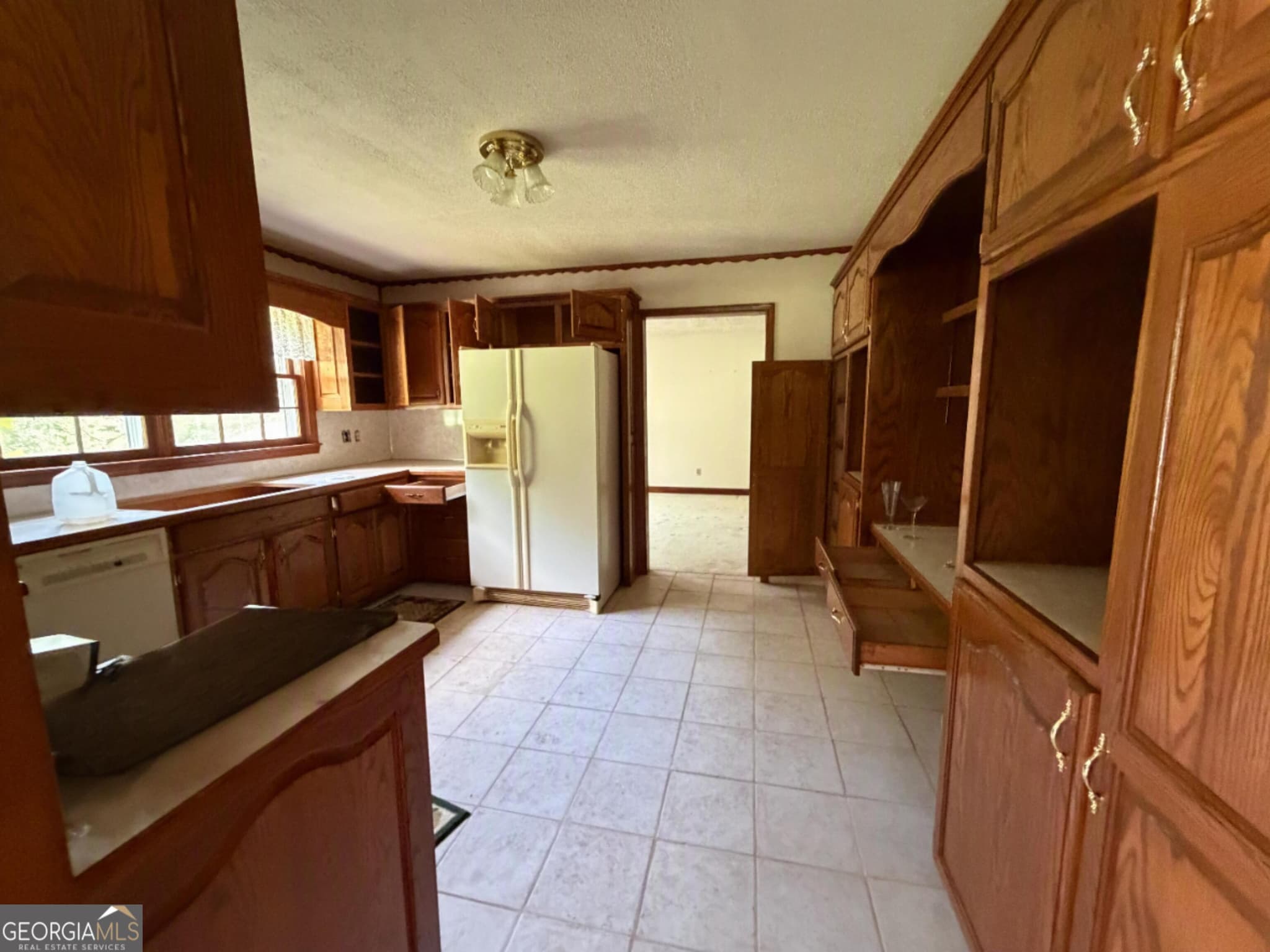 5 bedroom, 5 bathroom, 4,724 sq ft single family residence for sale at 3672 Porter Court, Decatur, GA 30032 — photo 7