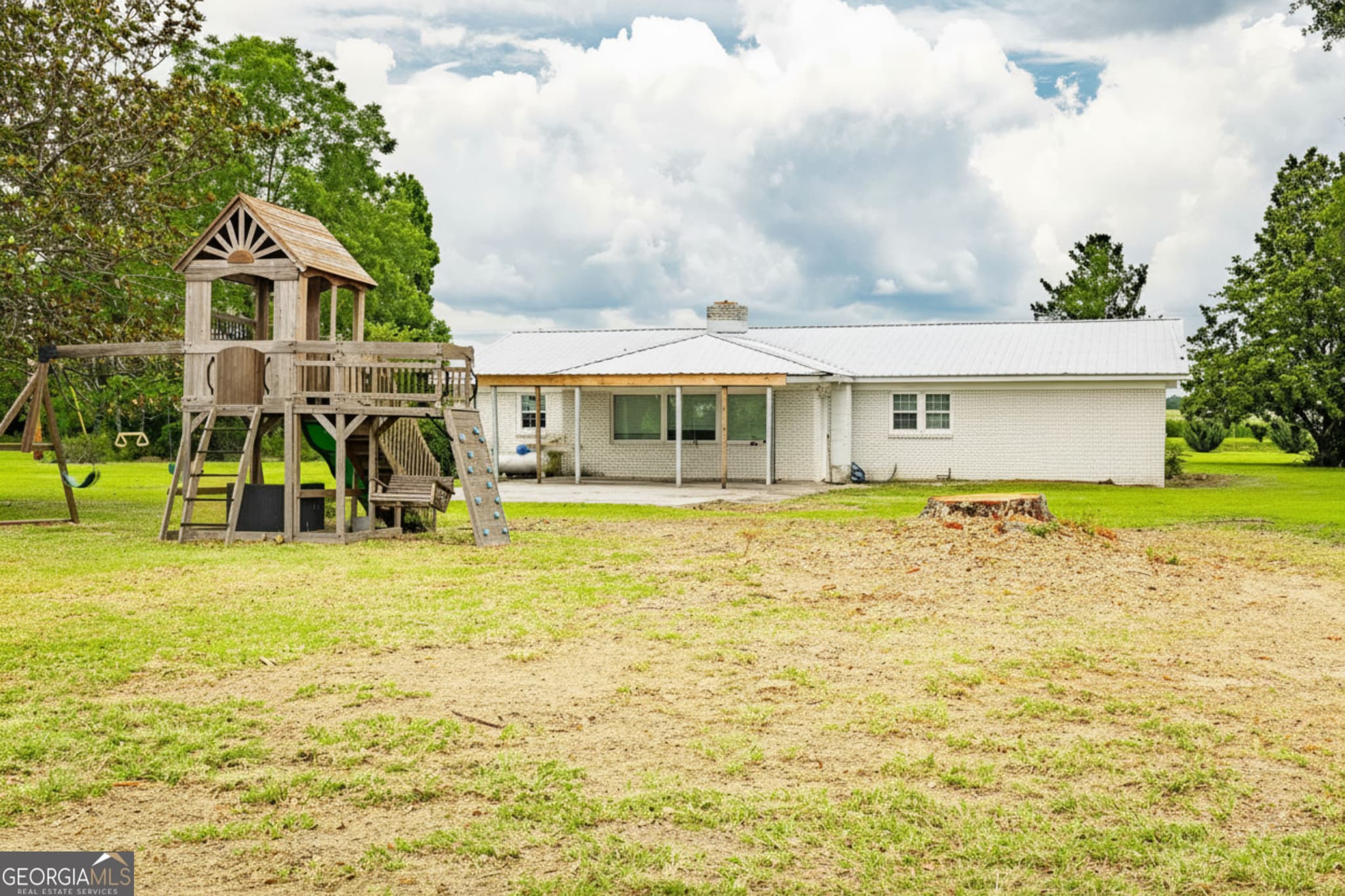 3 bedroom, 2 bathroom, 1,875 sq ft single family residence for sale at 16877 Ga Highway 129, Cobbtown, GA 30420 — photo 6