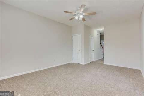 3 bedroom, 2.5 bathroom townhouse for rent at 762 Commerce Boulevard, Riverdale, GA 30296 for $2,000 a month — photo 8