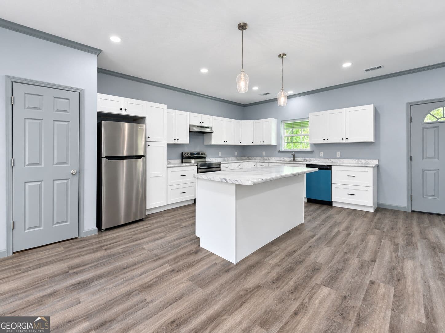 3 bedroom, 2.5 bathroom, 1,750 sq ft single family residence for sale at 16831 GA HWY 169, Glennville, GA 30427 — photo 10