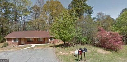 2 bedroom, 1 bathroom, 880 sq ft duplex for rent at 135 Windy Hill Court, Athens, GA 30606 for $1,250 a month