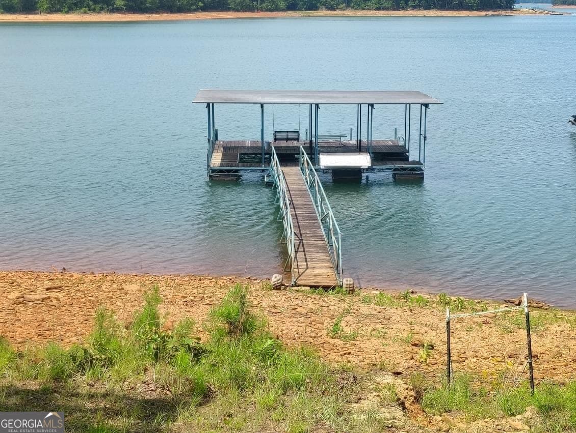 4 bedroom, 2 bathroom, 2,048 sq ft cabin,single family residence for sale at 149 Foxtail Drive, Hartwell, GA 30643 — photo 2