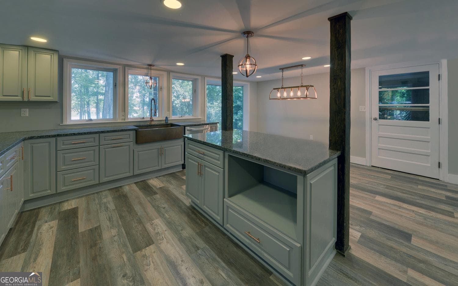 4 bedroom, 2 bathroom, 2,048 sq ft cabin,single family residence for sale at 149 Foxtail Drive, Hartwell, GA 30643 — photo 10